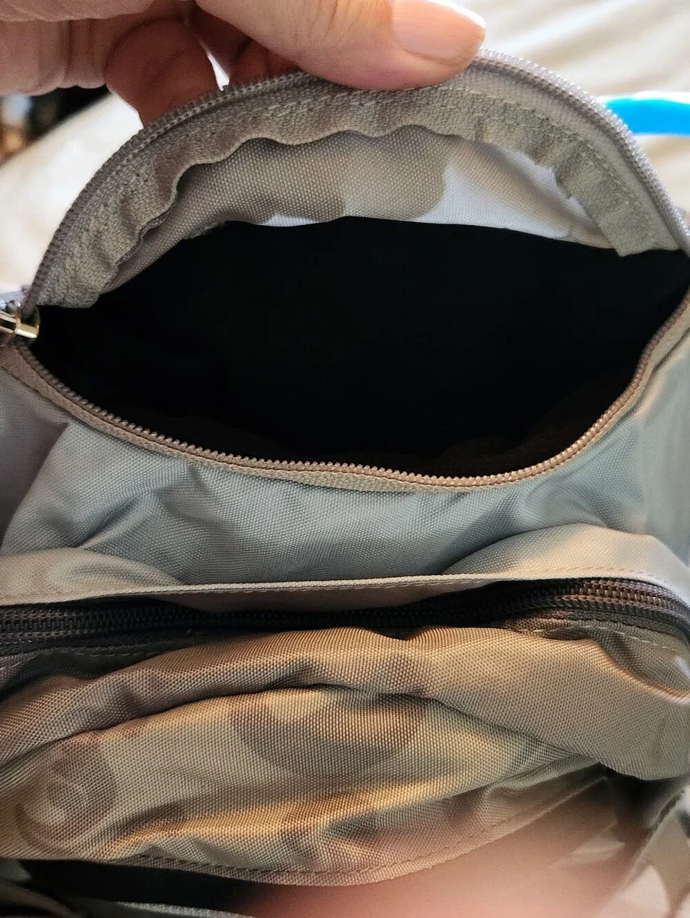 NWT Women's Fit CamelBak Vintage Hydration Backpack w/ NWT Brand New Omega Hydro